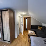 Konukevi Goscinne Brokat