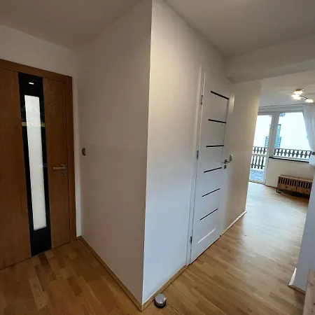Konukevi Goscinne Brokat 3*